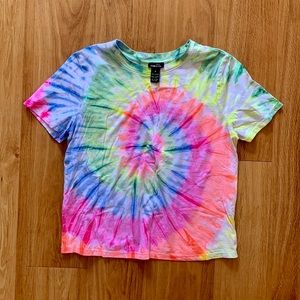 Rue21 Tie-dye Crewneck T-shirt • M